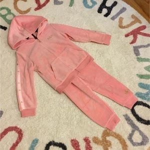 NWT Juicy Couture girl velour tracksuit 4T